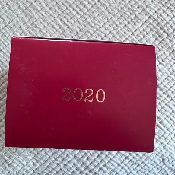 Hallmark Keepsake Ornament 2020 Disney Tangled 10th Anniversary Rapunzel In Box - Picture 4 of 6